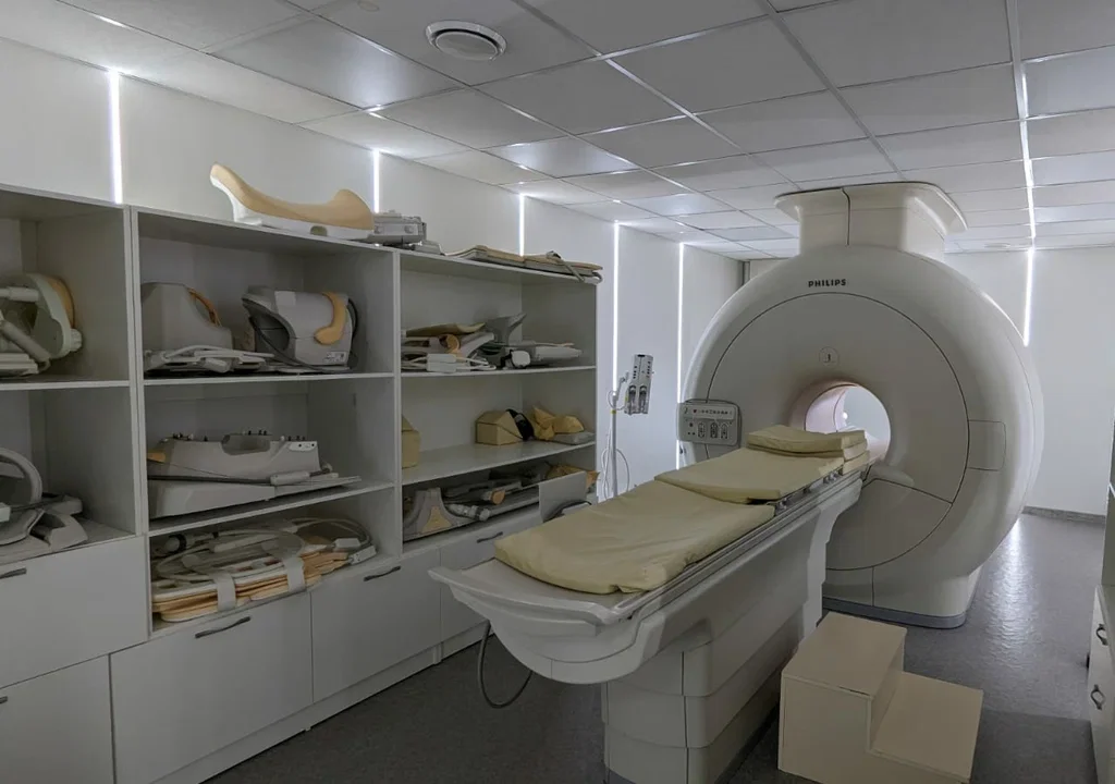 МРТ Лидер на Кирова