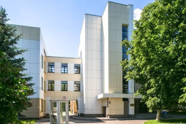 Детский медицинский центр на Цандера